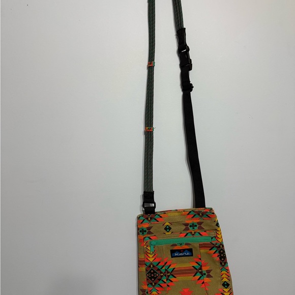 KAVU Colorful Aztec Crossbody New without tags - Picture 2 of 2